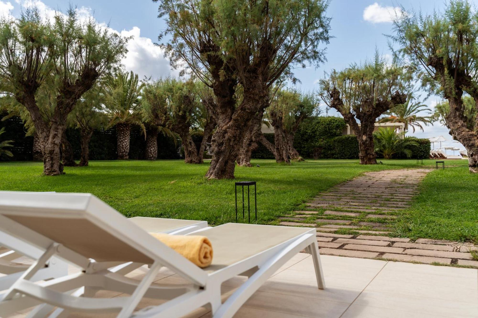 Plaza Resort Anavyssos Exterior foto